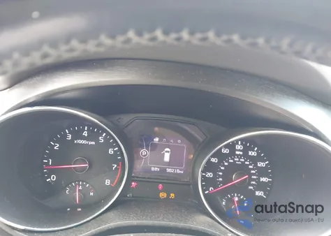 2018 Kia Sedona Lx из США, поврежденный, VIN KNDMB5C19J6395193